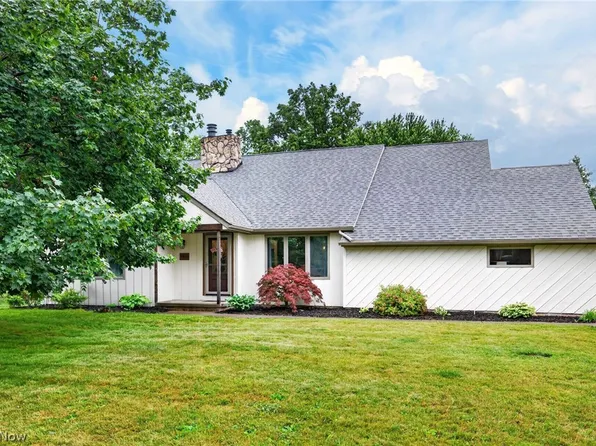4416 Greenmeadow Ave NW, Canton, OH 44709