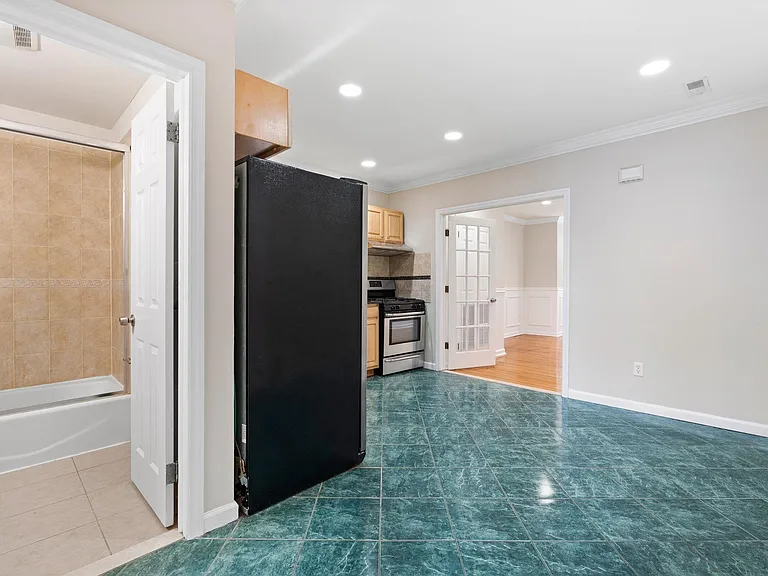 204 Dodd St #2 — Photo 7