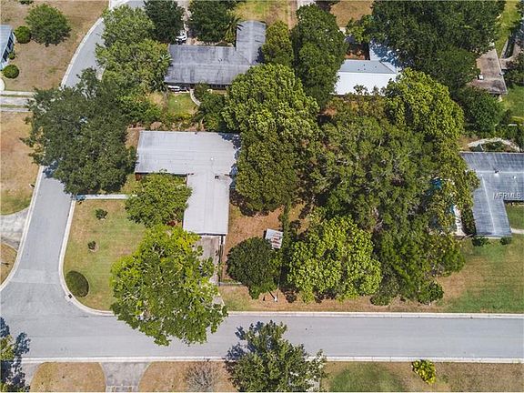 4th image of 2105 Cornell Dr
