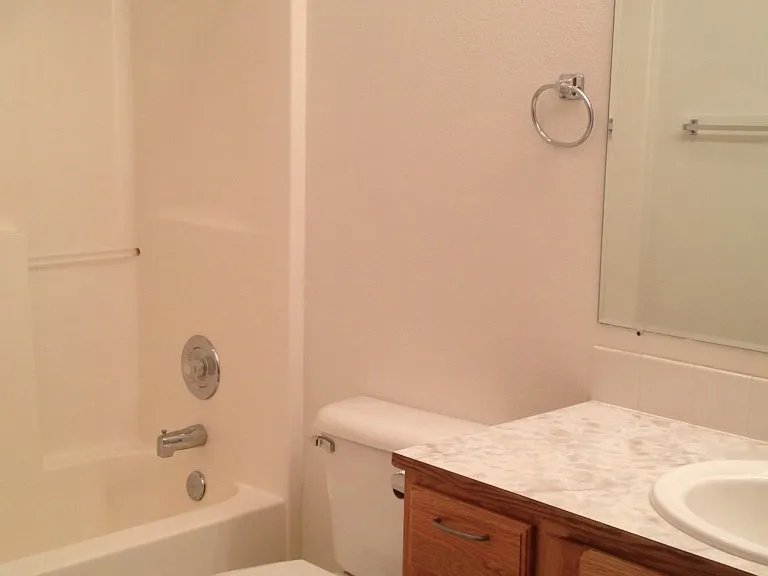 1300 Marina Dr #16 — Photo 10