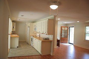 5th image of 4012 Dogwood St