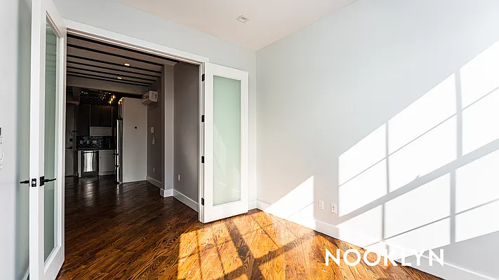 Rented by Nooklyn NYC LLC | media 20