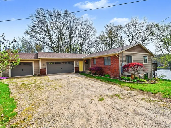 3050 Kenyon Ln, Middleville, MI 49333