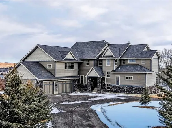 240117 N 210th Ave W, Foothills County, AB T0L 1W4