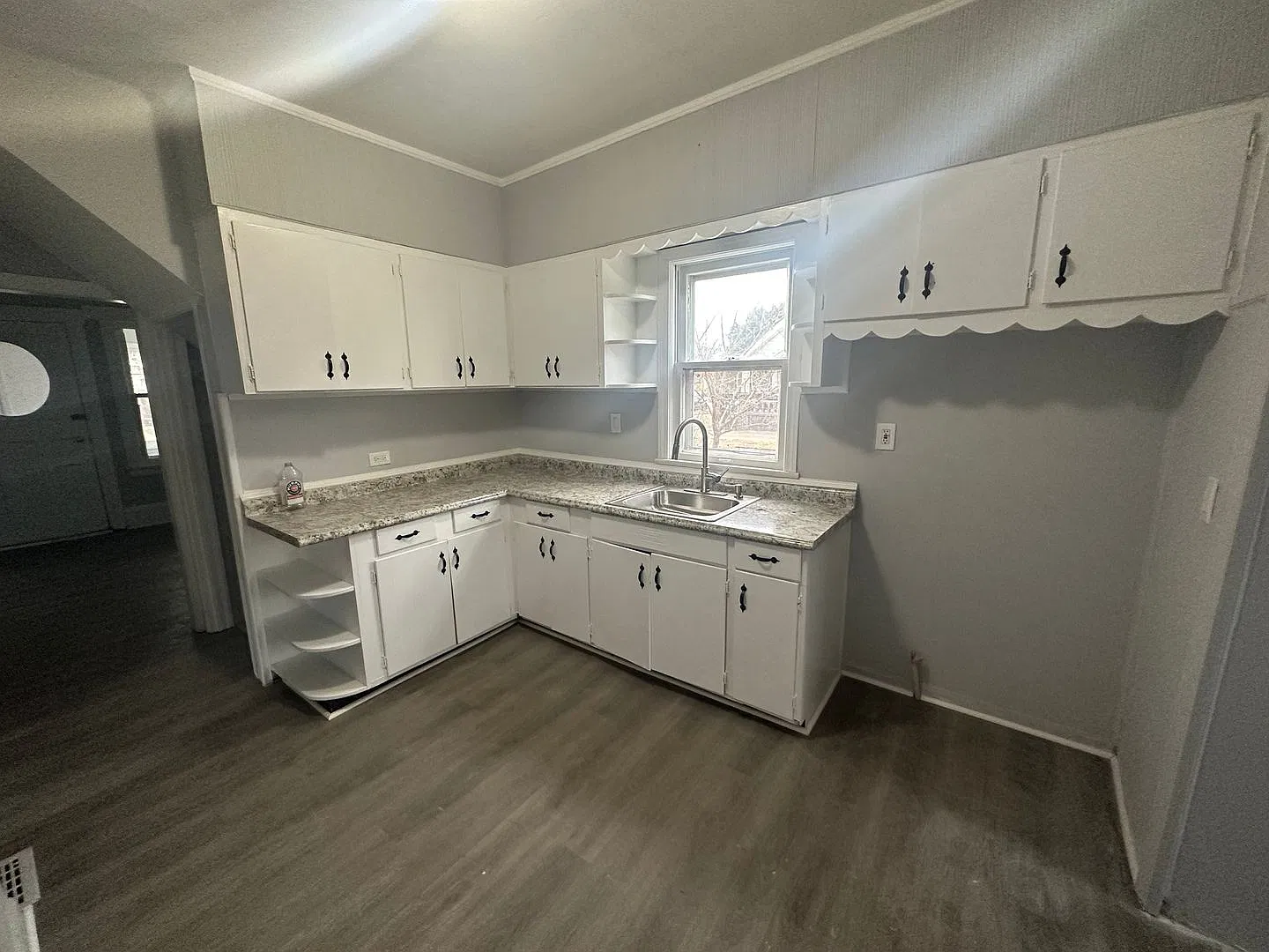 4bd Single N Collinwood Vouchers — Photo 3