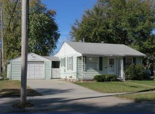 616 N 34th St, Council Bluffs, IA 51501
