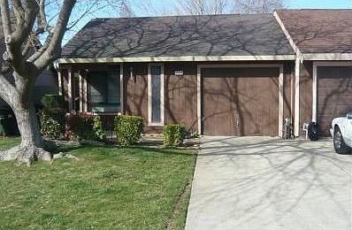 1st image of 7664 Harvest Woods Dr