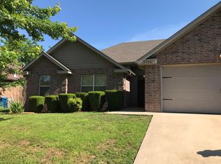 2906 SW Briar Creek Ave, Bentonville, AR 72713