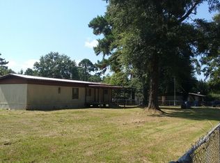 2877 Green Acres Rd, Silsbee, TX 77656