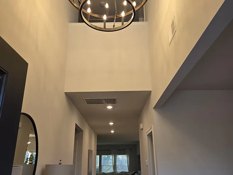 Foyer/Entry way