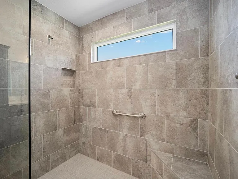 Master walk in shower