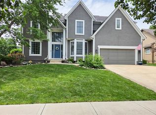 5320 Round Prairie St, Shawnee, KS 66226