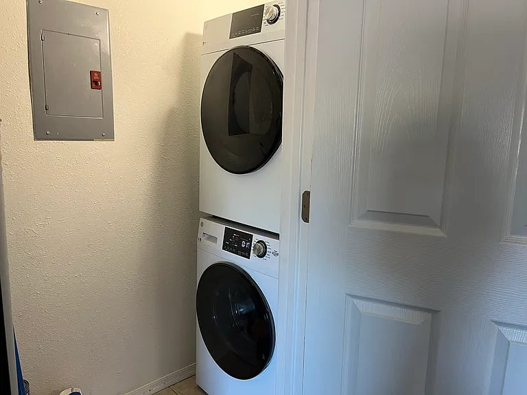 3511 E Baseline Rd #1105 — Photo 32