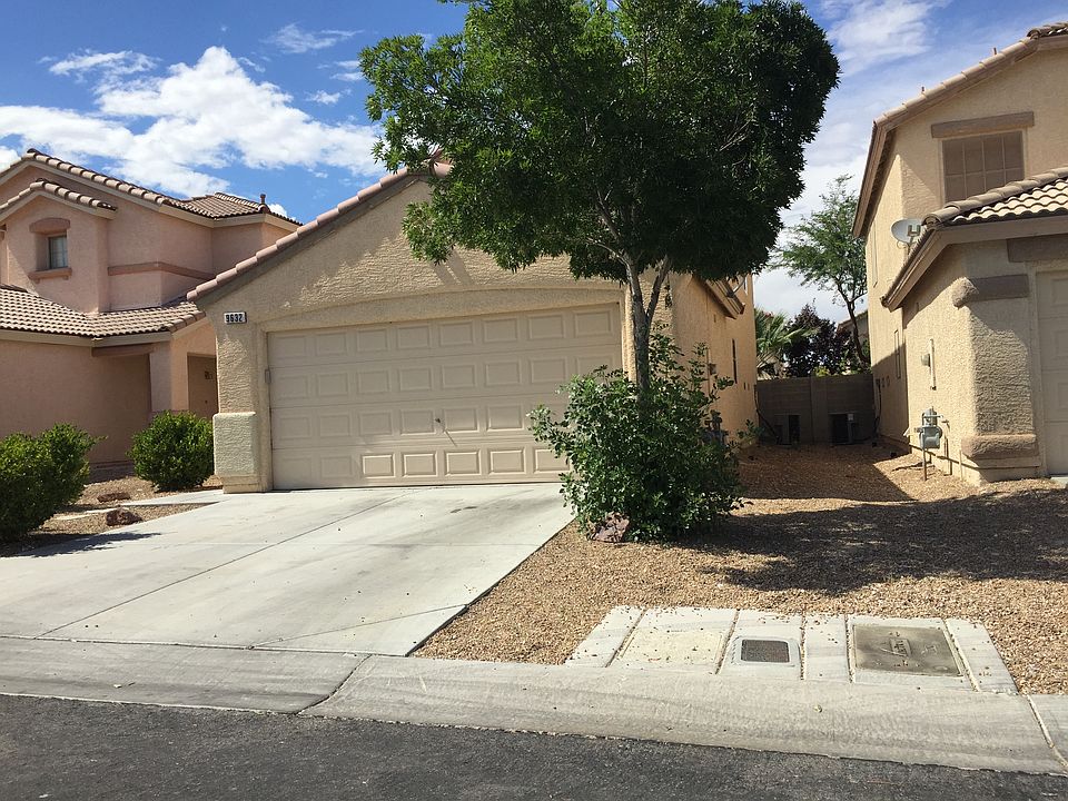 1st image of 9632 Grapeland Ave