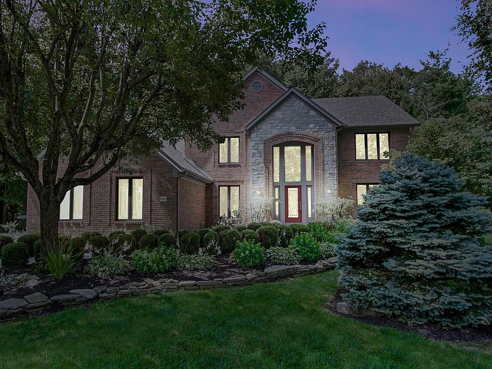 1st image of 8641 Ashford Ln