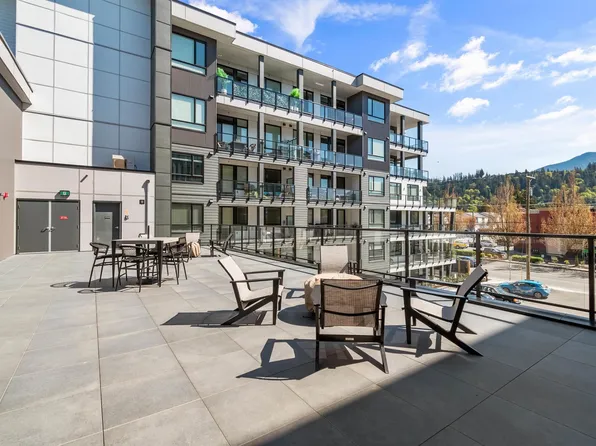 45745 Watson Rd #601, Chilliwack, BC V2R 2Y2