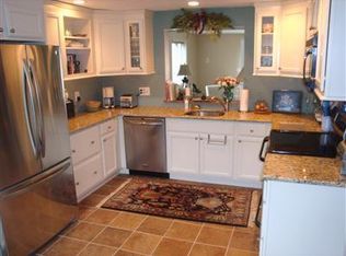 107 Crescent Ln #107, Brewster, MA 02631