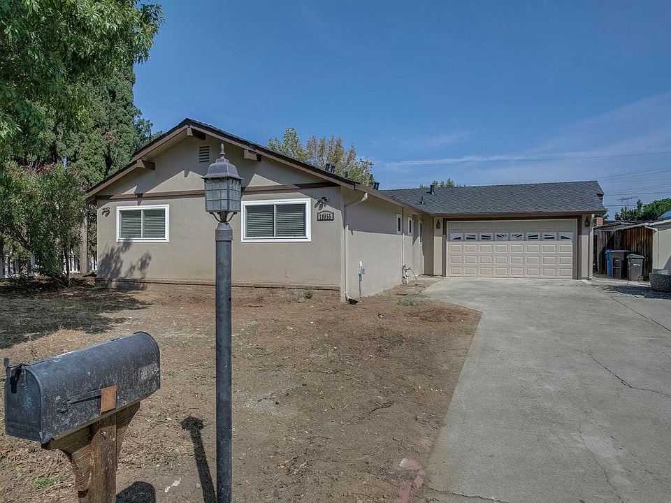 1st image of 18855 Casa Blanca Ln
