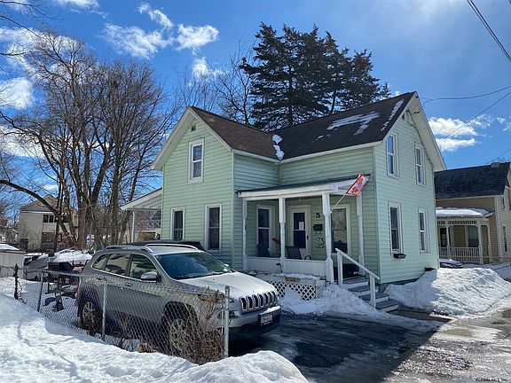3rd image of 5 Juvet St