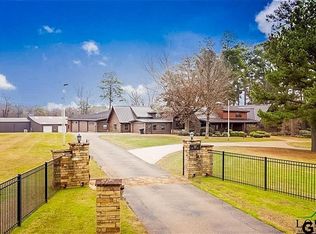 1814 S Lake Harris Rd, White Oak, TX 75693