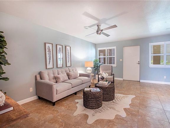 3rd image of 555 3rd St N APT 6