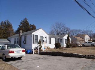 9 Sherman Ave, Cranston, RI 02920