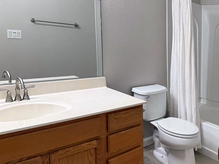 2090 Sierra View Cir #3 — Photo 18
