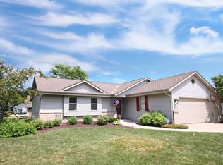 W145N10546 Heritage Hills Pkwy, Germantown, WI 53022
