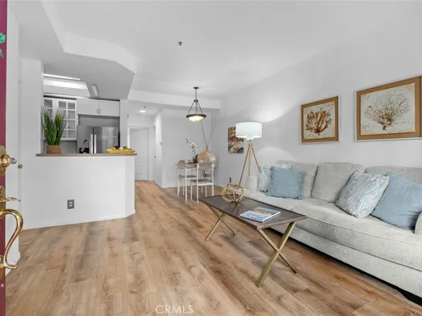 49 Montana Del Lago Dr, Rancho Santa Margarita, CA 92688