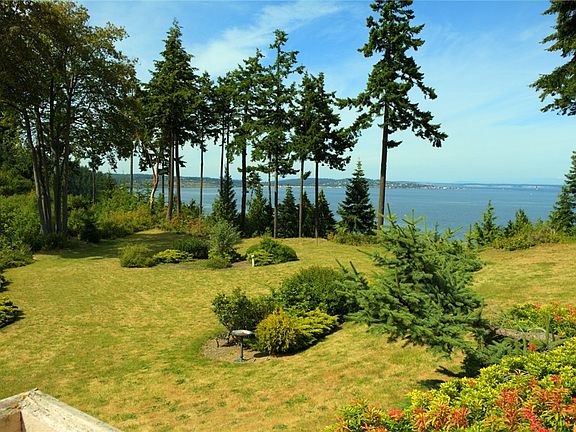 3rd image of 21 Seaview Ct #4010