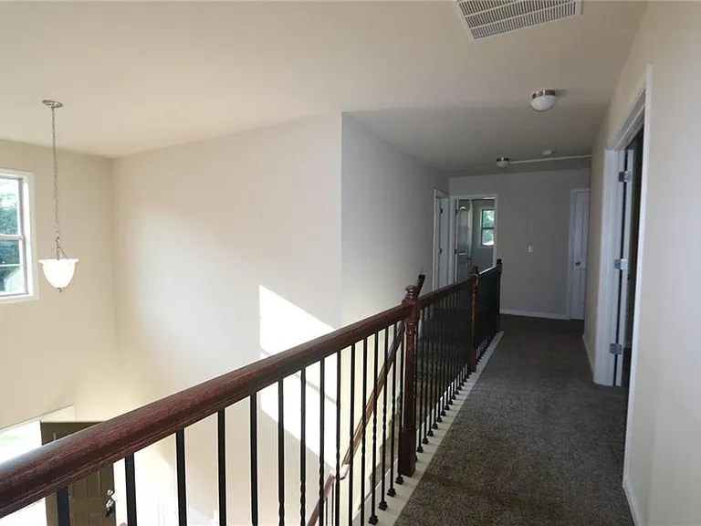 1610 Apple Blossom Dr — Photo 10