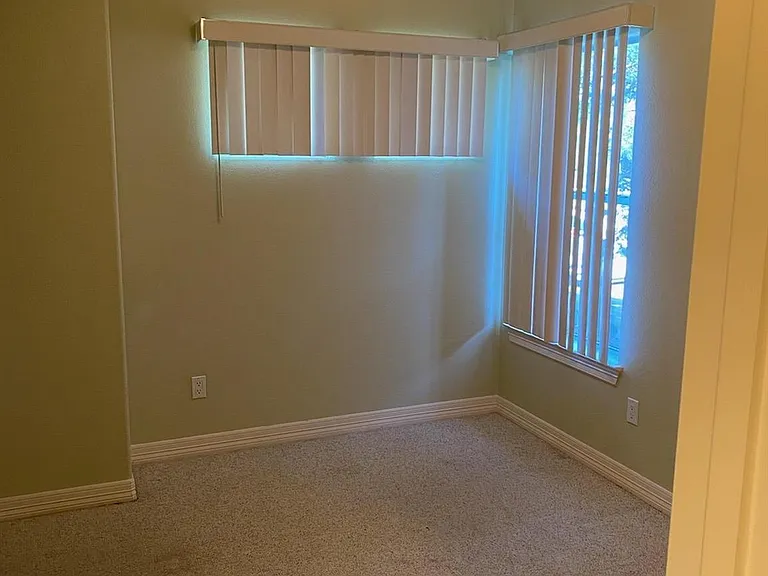 11815 Canyon Mills Dr — Photo 21