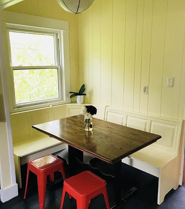 Cozy kitchen nook