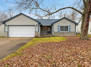 882 Meadow Ct, Mooresville, IN