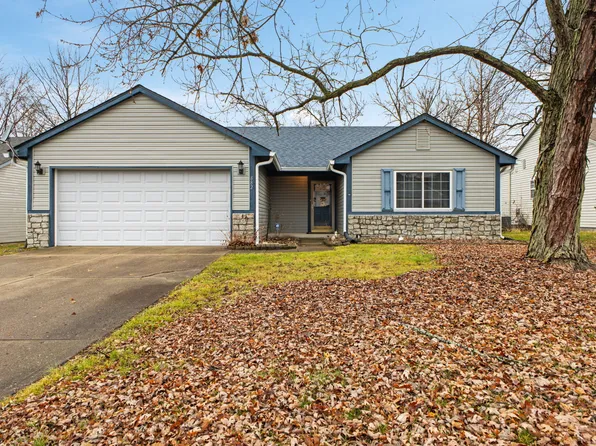 882 Meadow Ct, Mooresville, IN 46158
