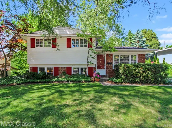 350 Burroughs St, Plymouth, MI 48170