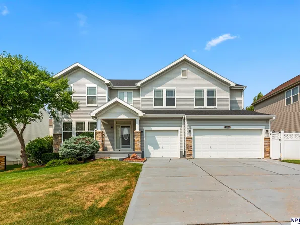8916 N 156th Ave, Bennington, NE 68007