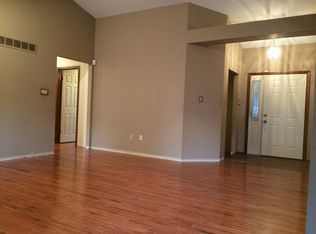 624 Bugle Run Dr, Florissant, MO