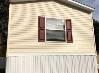 612 Somerset Dr, Stockbridge, GA 30281