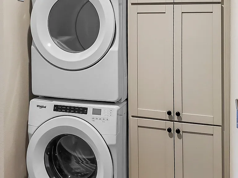 9. The Edition C - Laundry 9. The Edition C - Laundry