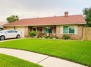 4619 Yosemite Dr, Pasadena, TX 77504