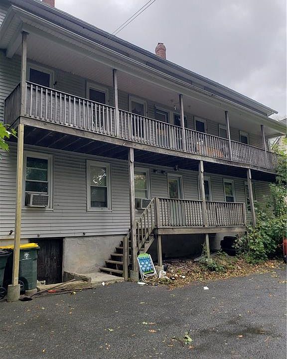2nd image of 23 Pleasant St