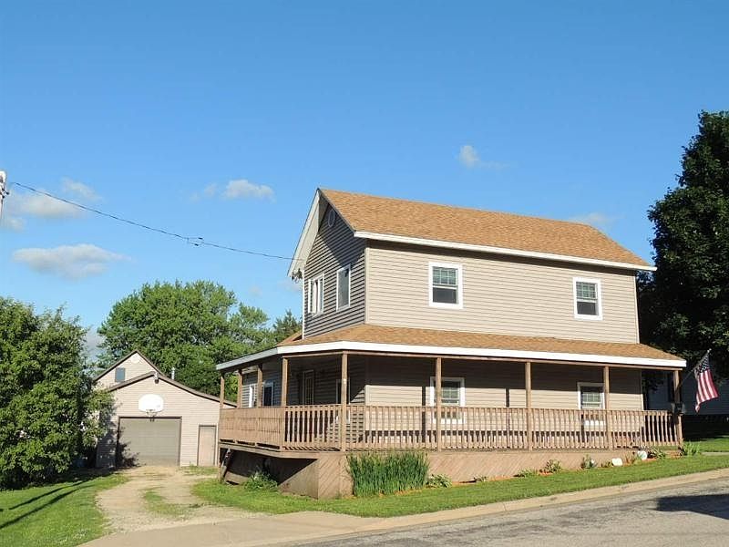 1st image of 205 S Dacotah St