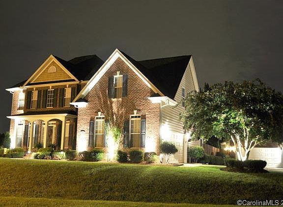 3rd image of 6501 Amberwood Dr