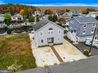 73 Fairway Dr, Tuckerton, NJ