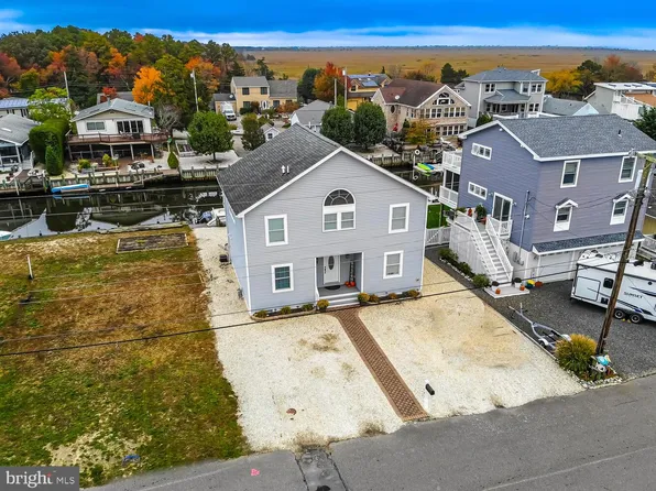 73 Fairway Dr, Tuckerton, NJ 08087