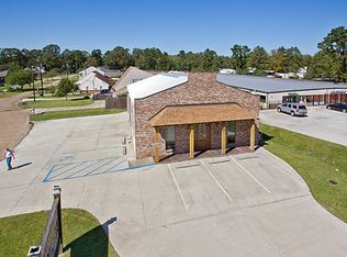 30513 Walker Rd N, Walker, LA 70785