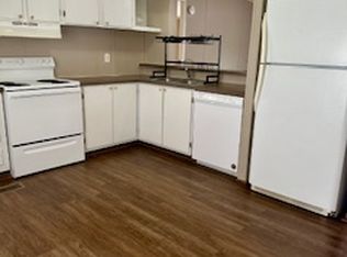 42 Lucky Ln, Barboursville, WV 25504