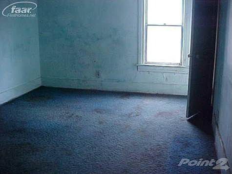 2nd image of 525 Carton St