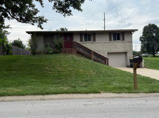 7711 N Avalon St, Kansas City, MO 64152
